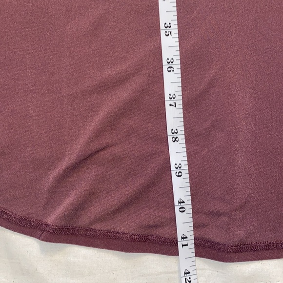 Blooms in the City Asymmetrical Tunic Tee - Picture 9 of 12